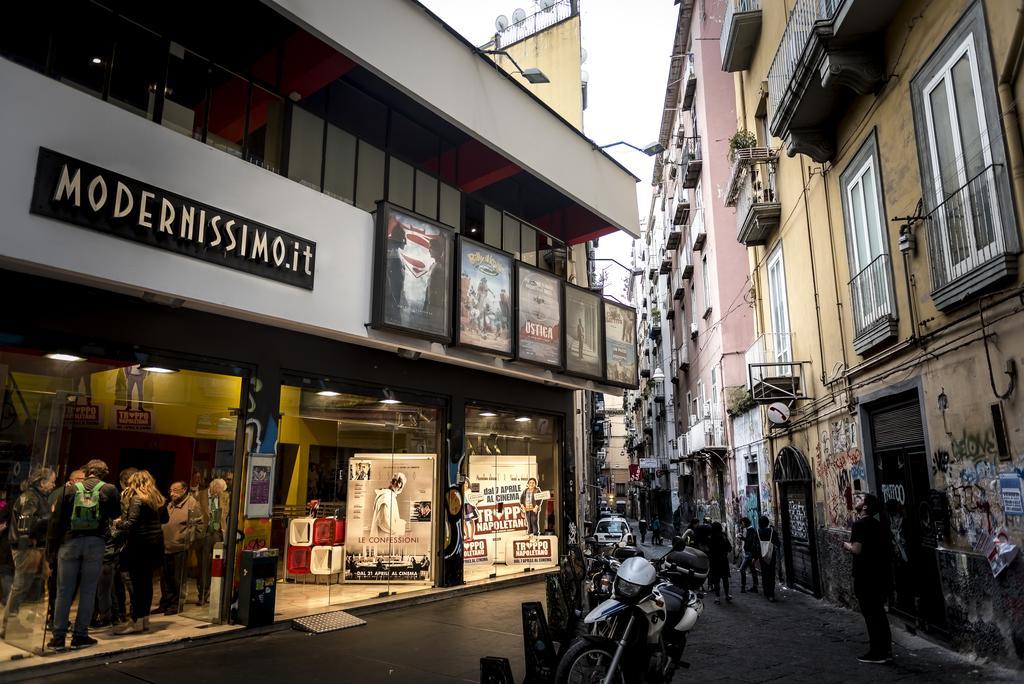 Hotel Le 4 Stagioni Napoli Centro Exterior foto